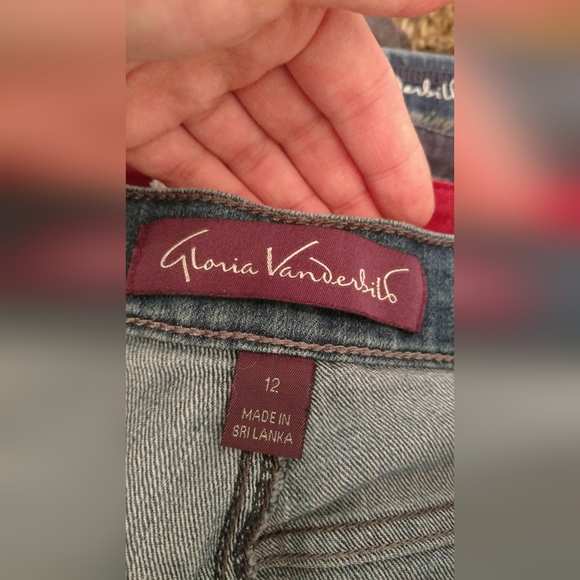 Gloria Vanderbilt Jeans - Picture 6 of 6
